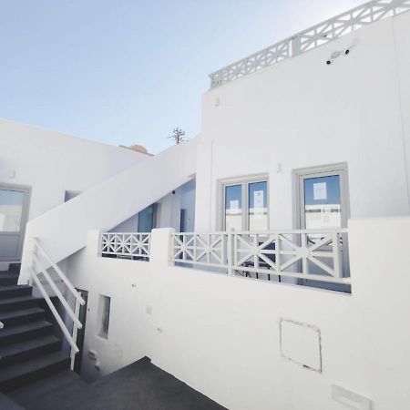 Livin Santorini - Center Rooms Santorini Island Exteriér fotografie