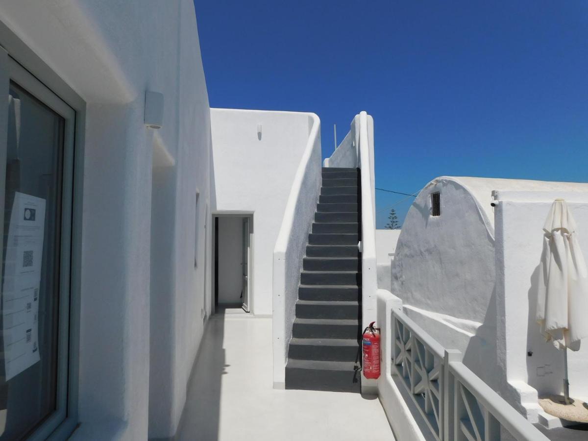 Livin Santorini - Center Rooms Santorini Island Exteriér fotografie