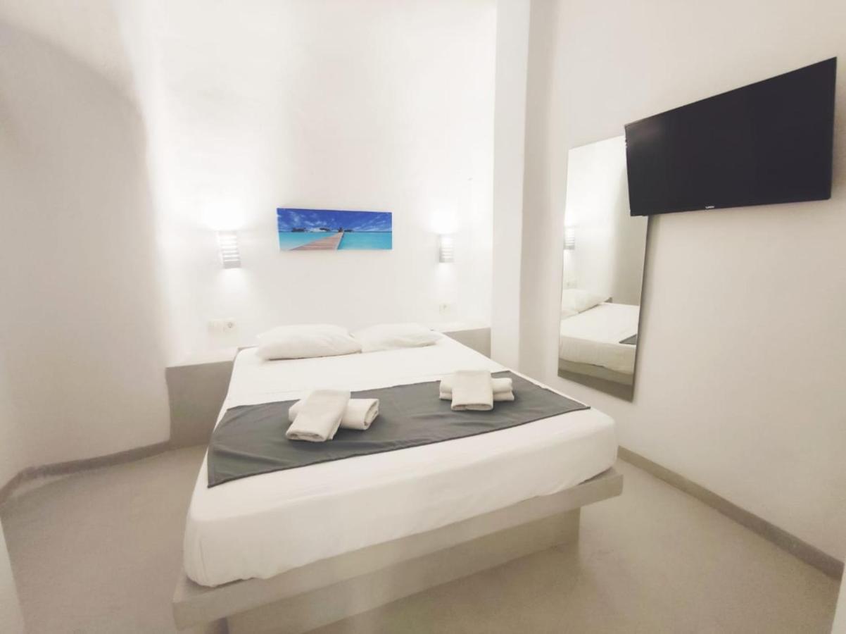 Livin Santorini - Center Rooms Santorini Island Exteriér fotografie